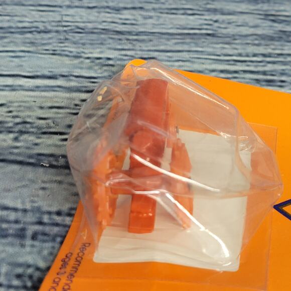 Vintage Scale Models 1/64 scale Allis-Chalmers WC diecast/plastic tractor orange - Picture 8 of 9